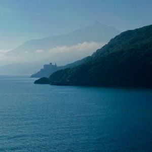 アトス山を望む
